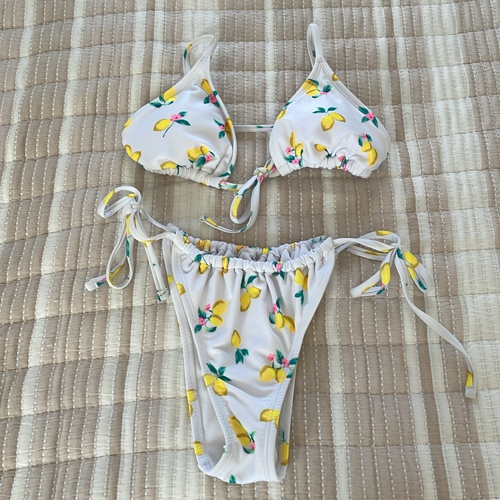 Wild Fable Lemon Bikini SET